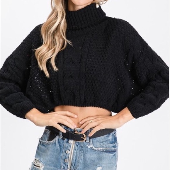 SOLD 🌺 Cable knit crop sweater black - Picture 4 of 7